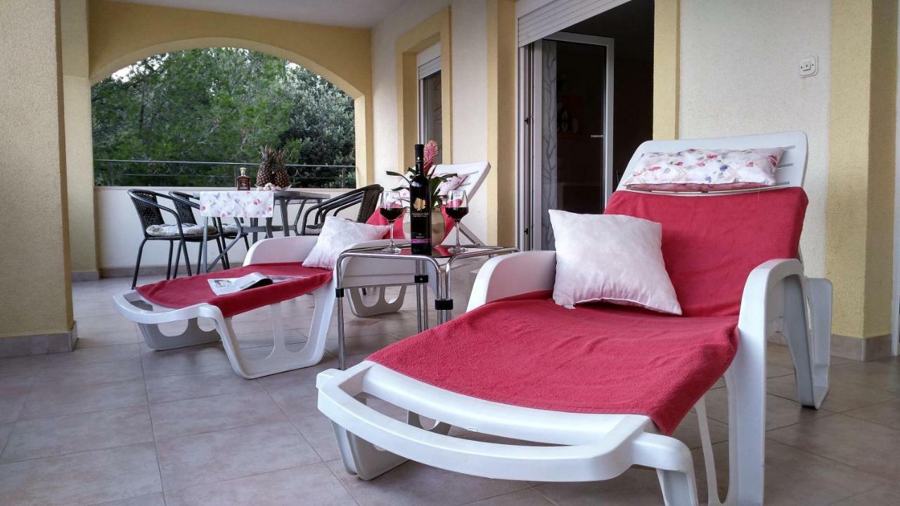 Apartments Annie Rogoznica  Extérieur photo