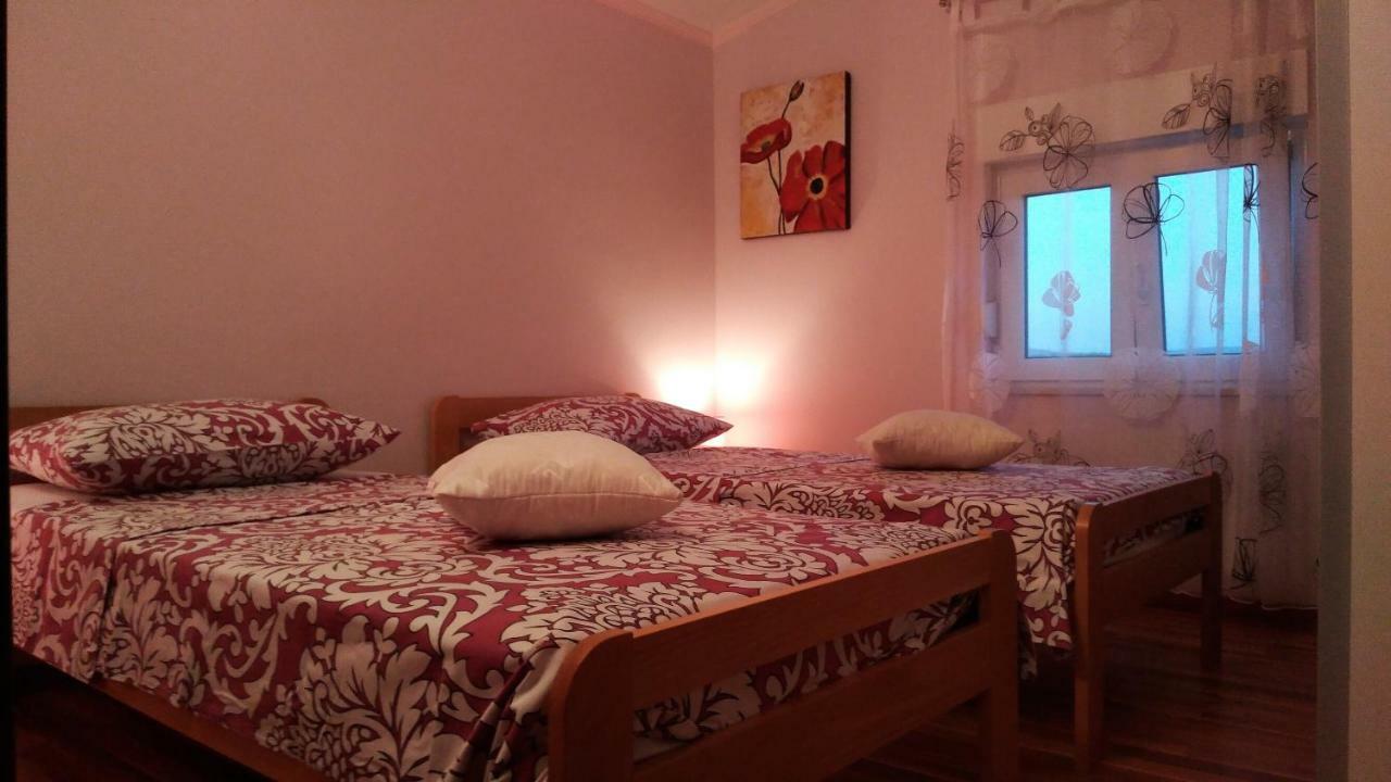 Apartments Annie Rogoznica  Extérieur photo
