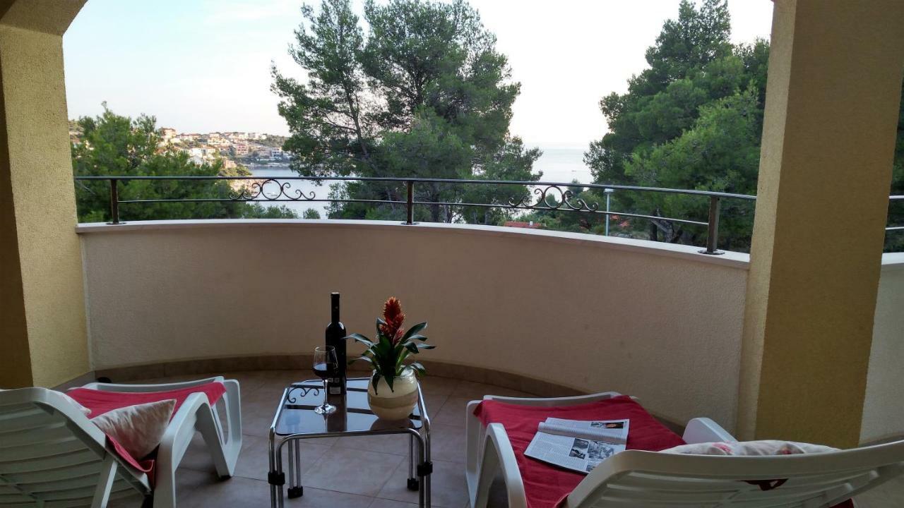 Apartments Annie Rogoznica  Extérieur photo